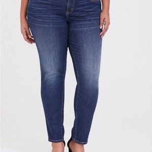 Torrid Plus Size 20R Classic Straight Vintage Stretch Mid-Rise Blue Jeans